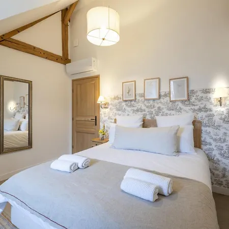 Holiday home Maison Des Pommiers Elegant House Near Deauville