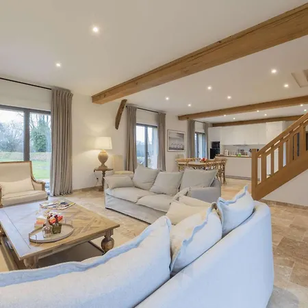 Maison Des Pommiers Elegant House Near Deauville Holiday home *